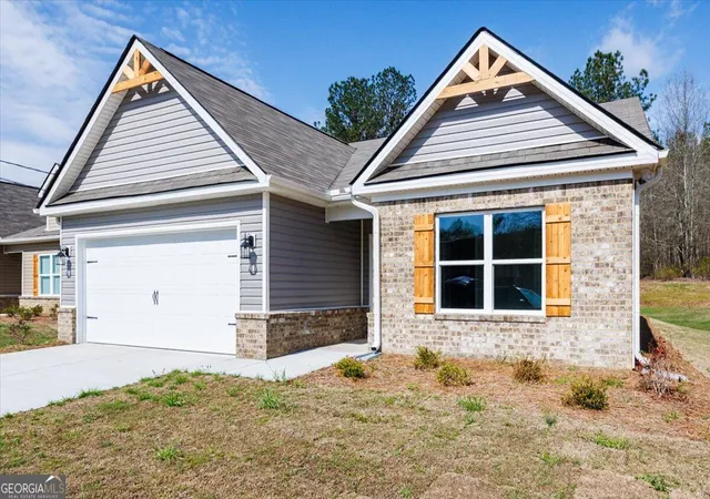Photo 3 of Sale Pending at 118 Allan Green Dr, Gray, GA 31032 | MLS# 10819701 | Listing updated on 2026-09-18