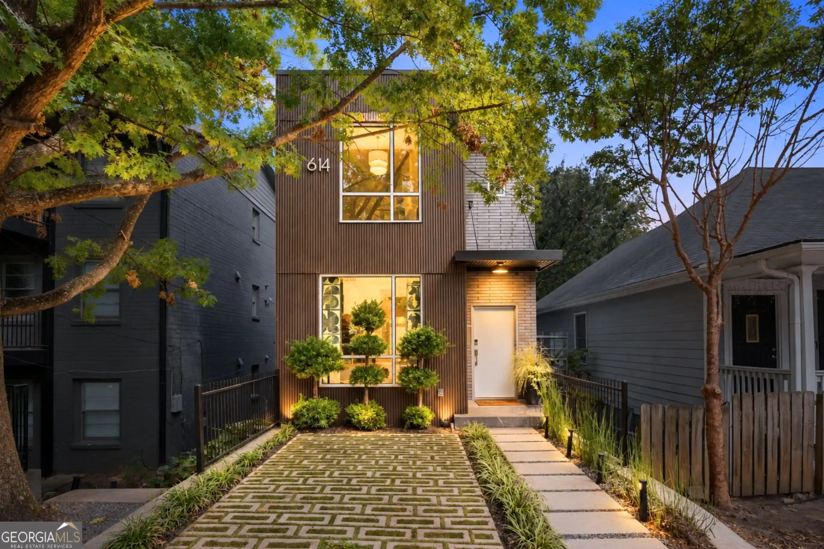 Photo 1 of Single family home for sale at 614 Irwin St Ne, Atlanta, GA 30312 | MLS# 10857335 | Listing updated on 2026-10-23