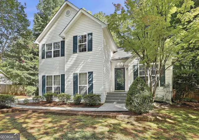 Photo 1 of Sale Pending at 225 Ivy Trace Blvd, Newnan, GA 30265 | MLS# 10810213 | Listing updated on 2026-09-01