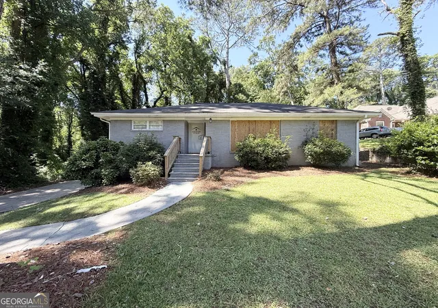 Photo 1 of Single family home for sale at 2755 Rockcliff Rd SE, Atlanta, GA 30316 | MLS# 10778458 | Listing updated on 2026-10-22
