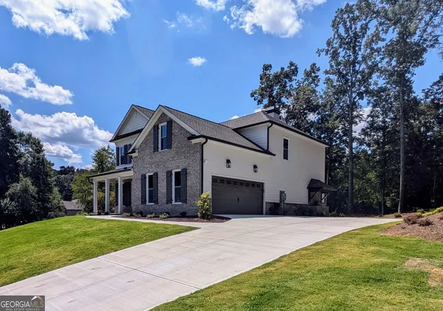 2nd image of 8239 High Lake Ter, Covington, GA 30014 | MLS# 10795230