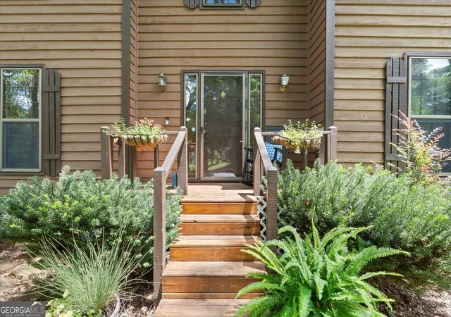 Photo 3 of Single family home for sale at 3973 Guilford Ct Nw, Lilburn, GA 30047 | MLS# 10809693 | Listing updated on 2026-08-23
