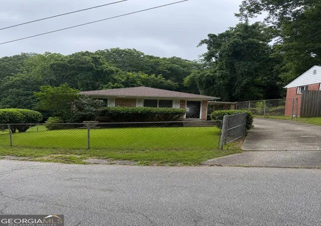 1st image of 947 N Eugenia Pl Nw, Atlanta, GA 30318 | MLS# 10824719