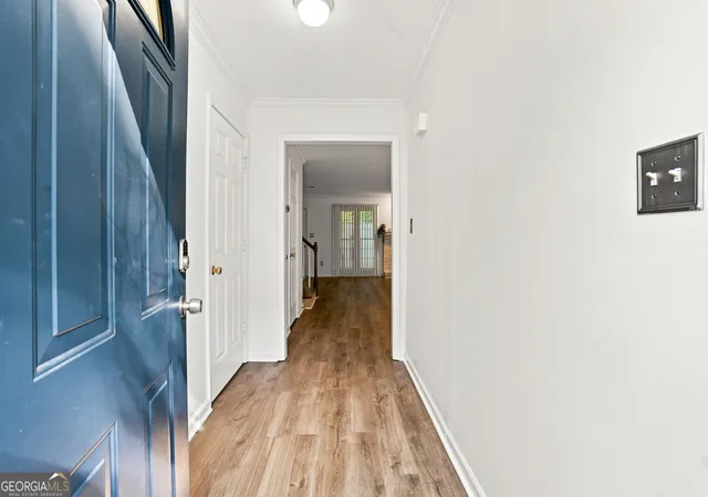 Photo 2 of Sale Pending at 599 Saint James Walk Se, Marietta, GA 30067 | MLS# 10830607 | Listing updated on 2026-09-15
