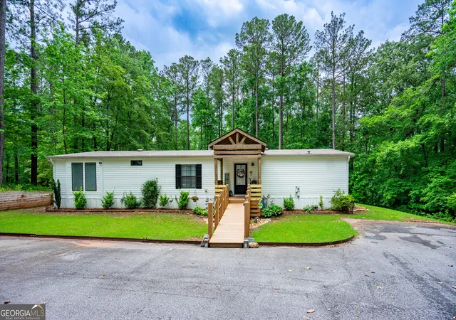 Homes for sale in Five Points, AL | 1249 County Road 446, Five Points, AL 36855 | MLS# 10733068