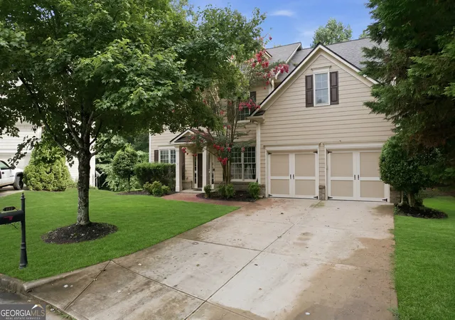 Photo 1 of Single family home for sale at 122 Red Fountain Ln, Dallas, GA 30157 | MLS# 10809191 | Listing updated on 2026-09-07