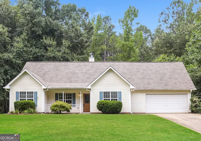 Photo 1 of Single family home for sale at 1235 Browns Country Ln, Locust Grove, GA 30248 | MLS# 10836456 | Listing updated on 2026-09-14
