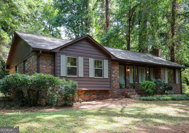 Photo 1 of Single family home for sale at 162 Crossbow Cir, Winterville, GA 30683 | MLS# 10825016 | Listing updated on 2026-09-02
