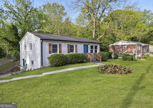 Photo 2 of Single family home for sale at 3155 Delmar Ln Nw, Atlanta, GA 30311 | MLS# 10814049 | Listing updated on 2026-08-16