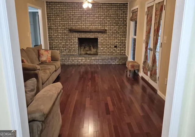 2nd image of 3097 Jodeco Dr, Jonesboro, GA 30236 | MLS# 10754347