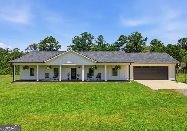 1st image of 114 Holbrook Dr Sw, Rome, GA 30165 | MLS# 10810999