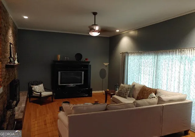 Photo 4 of Sale Pending at 428 Wesleyan Dr, Macon, GA 31210 | MLS# 10685657 | Listing updated on 2026-05-11
