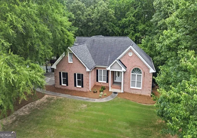 Photo 2 of Single family home for sale at 2624 Fireside Trl Sw, Conyers, GA 30094 | MLS# 10781177 | Listing updated on 2026-08-05
