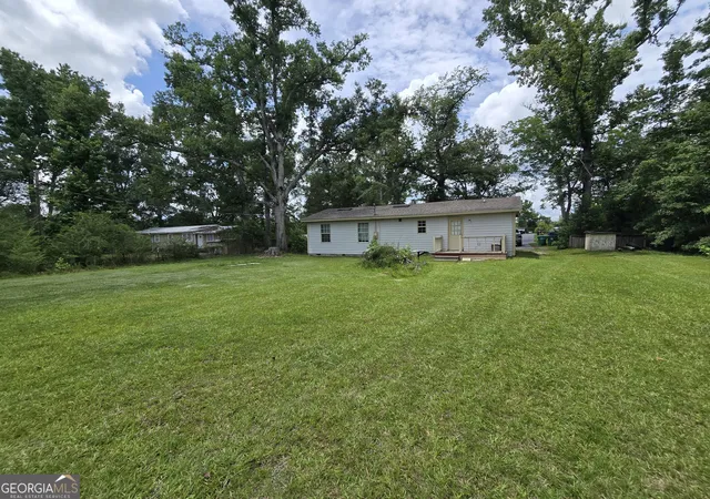 Homes for sale in Valdosta, GA | 2721 Dogwood Cir, Valdosta, GA 31602 | MLS# 10775818