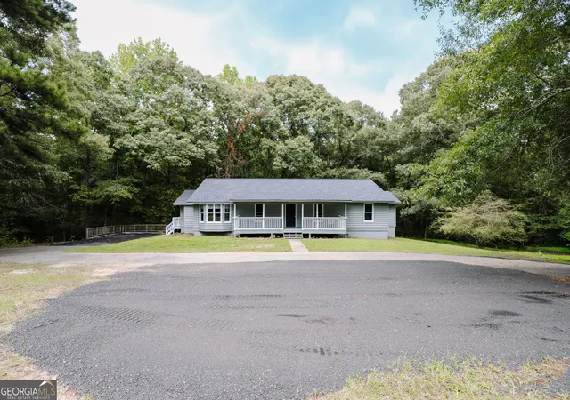 2nd image of 2447 Martin Mill Rd, Newnan, GA 30263 | MLS# 10819838