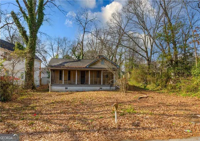3rd image of 2965 Pearl St, Atlanta, GA 30344 | MLS# 10810556