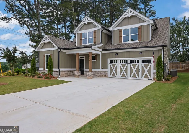 Homes for sale in Canton, GA | 101 Alaina Rd, Canton, GA 30115 | MLS# 10802557