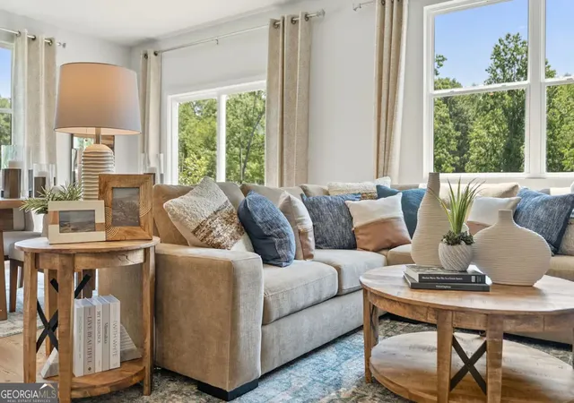 4th image of 2951 Crystal Springs Pt #154, Gainesville, GA 30507 | MLS# 10801189