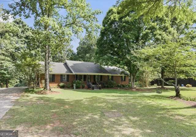 Homes for sale in Forsyth, GA | 1608 Rumble Rd, Forsyth, GA 31029 | MLS# 10766755