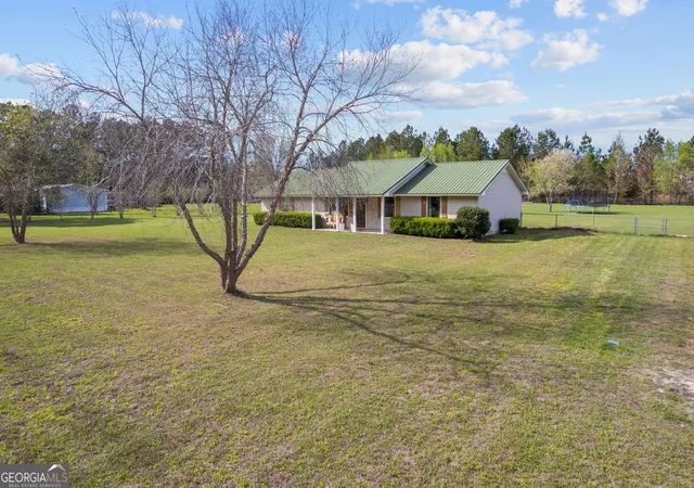 Homes for sale in Blackshear, GA | 4314 Old Hoboken Rd, Blackshear, GA 31516 | MLS# 10714024