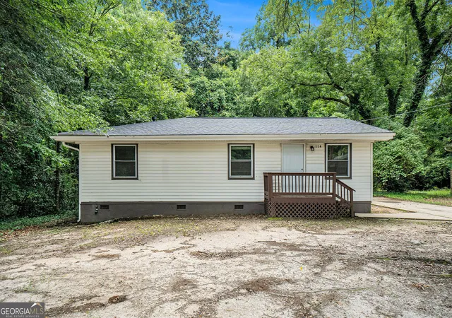 Photo 2 of Single family home for sale at 114 Howell Dr Sw, Atlanta, GA 30331 | MLS# 10790951 | Listing updated on 2026-09-03