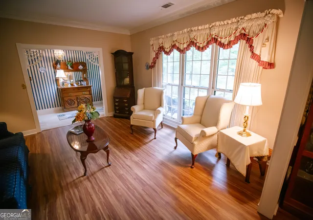 5th image of 6960 Northgreen Dr, Sandy Springs, GA 30328 | MLS# 10777966