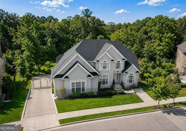 1st image of 2877 Battlecrest Dr, Decatur, GA 30034 | MLS# 10791244