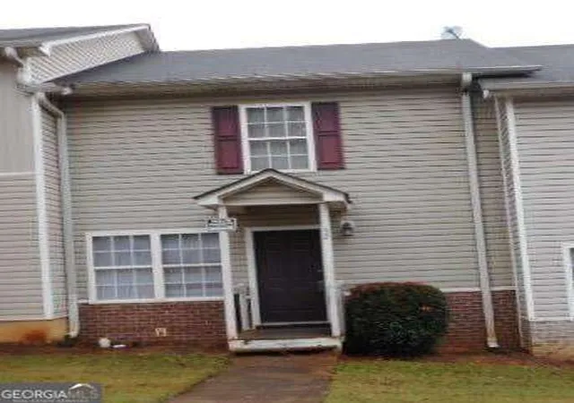 Photo 1 of Townhouse for sale at 52 Fairview St, Cartersville, GA 30120 | MLS# 10828988 | Listing updated on 2026-09-06