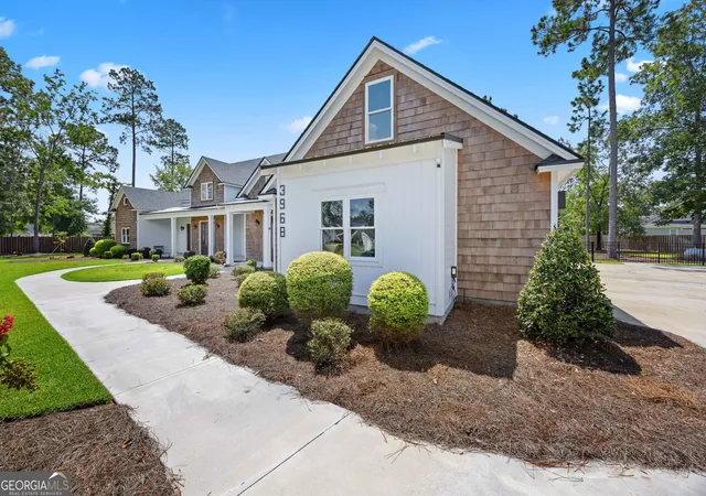 Photo 3 of Single family home for sale at 3968 Buckhorn Ridge, Valdosta, GA 31601 | MLS# 10821250 | Listing updated on 2026-08-21