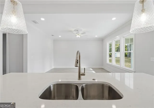 5th image of 189 Sweetwater Blvd, Brunswick, GA 31525 | MLS# 10649380