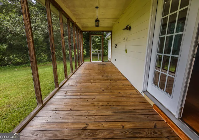 Photo 4 of Single family home for sale at 221 Chigger Ridge Rd, Carnesville, GA 30521 | MLS# 10823110 | Listing updated on 2026-09-28