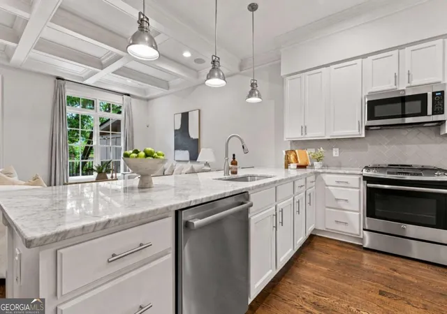 3rd image of 818 Virginia Park Cir Ne, Atlanta, GA 30306 | MLS# 10816428