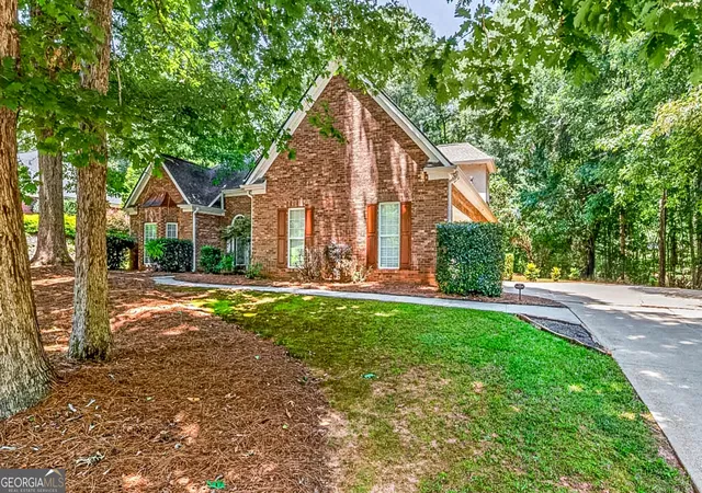 2nd image of 245 Huiet Dr, Mcdonough, GA 30252 | MLS# 10818204