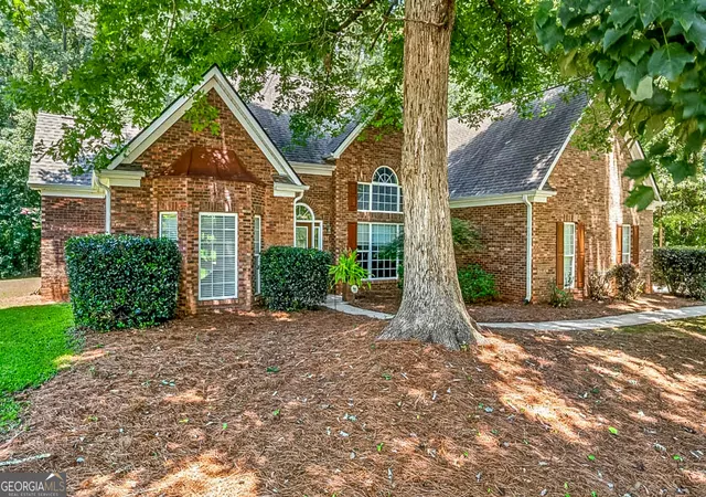 3rd image of 245 Huiet Dr, Mcdonough, GA 30252 | MLS# 10818204