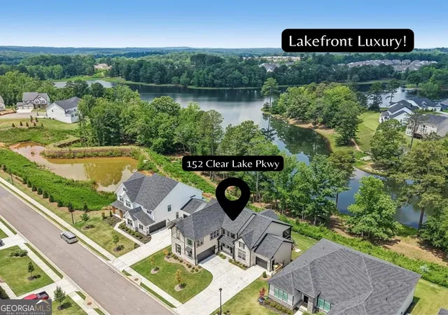 Photo 3 of Single family home for sale at 152 Clear Lake Pkwy, Hoschton, GA 30548 | MLS# 10793051 | Listing updated on 2026-09-30