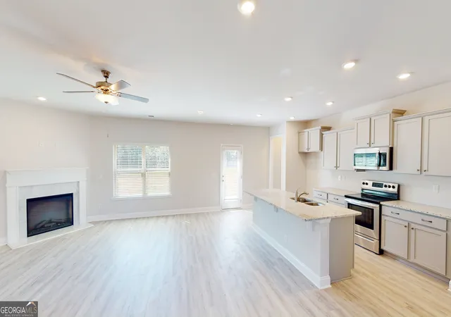 Photo 3 of Single family home for sale at 1100 Stiles Crossing #41, Griffin, GA 30223 | MLS# 10690689 | Listing updated on 2026-09-20