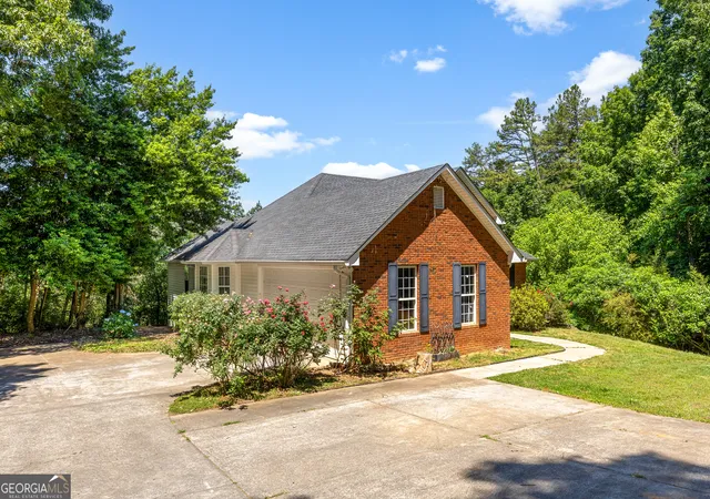 Photo 2 of Single family home for sale at 45 The Trl Se, Lindale, GA 30147 | MLS# 10767612 | Listing updated on 2026-09-08
