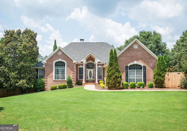 2nd image of 1315 Edwin Ct, Mcdonough, GA 30252 | MLS# 10786117