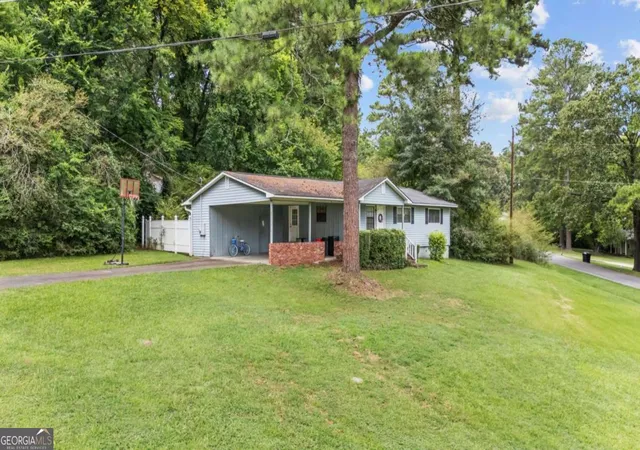 1st image of 111 Friar Tuck Rd Ne, Rome, GA 30161 | MLS# 10819277