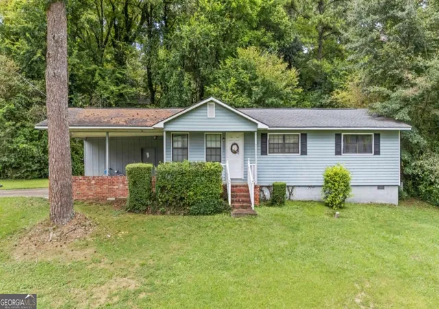 2nd image of 111 Friar Tuck Rd Ne, Rome, GA 30161 | MLS# 10819277