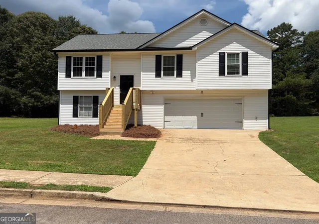 Photo 1 of Sale Pending at 75 Thrasher Rd, Covington, GA 30016 | MLS# 10823269 | Listing updated on 2026-09-10
