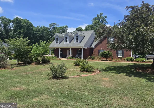 3rd image of 95 Blue Grass Wy, Oxford, GA 30054 | MLS# 10776144