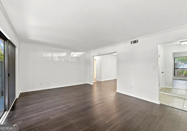 Photo 4 of Condo for sale at 6851 Roswell Rd #K2, Sandy Springs, GA 30328 | MLS# 10830176 | Listing updated on 2026-09-27