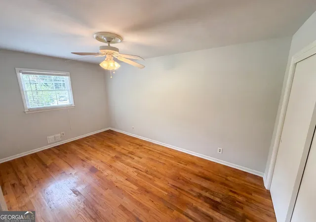 Photo 3 of Sale Pending at 1271 Seven Springs Cir, Marietta, GA 30068 | MLS# 10777960 | Listing updated on 2026-09-16