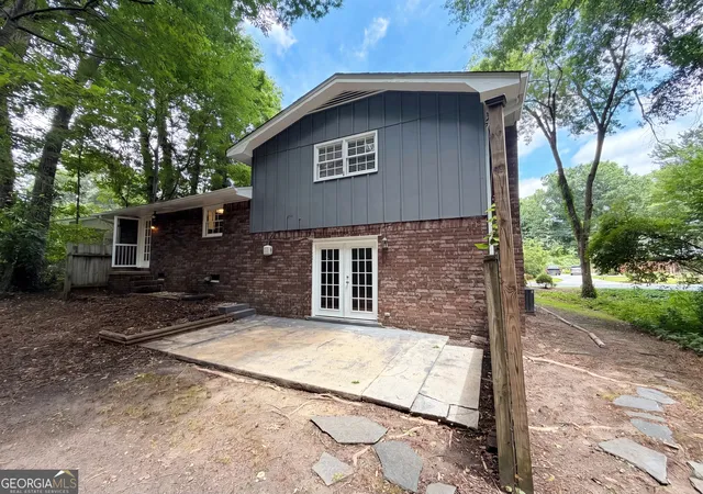 Photo 4 of Sale Pending at 1271 Seven Springs Cir, Marietta, GA 30068 | MLS# 10777960 | Listing updated on 2026-09-16