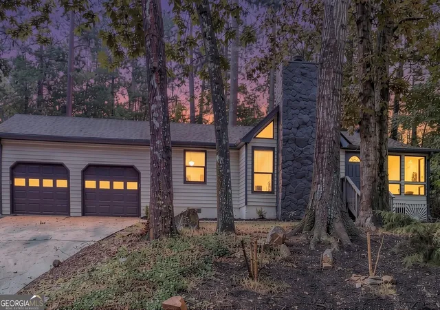 Photo 2 of Sale Pending at 4380 Cary Dr Sw, Snellville, GA 30039 | MLS# 10813809 | Listing updated on 2026-09-18