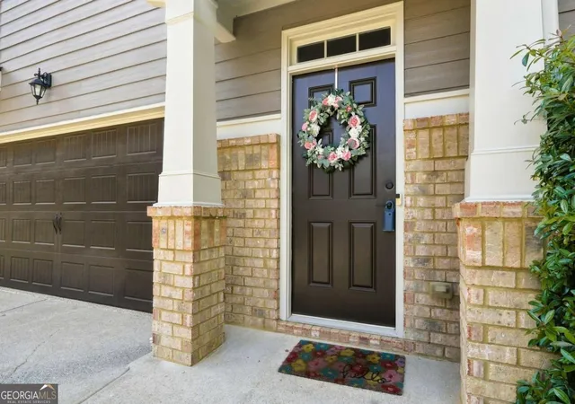 Photo 4 of Single family home for sale at 2710 Evan Manor Ln, Cumming, GA 30041 | MLS# 10827118 | Listing updated on 2026-10-08