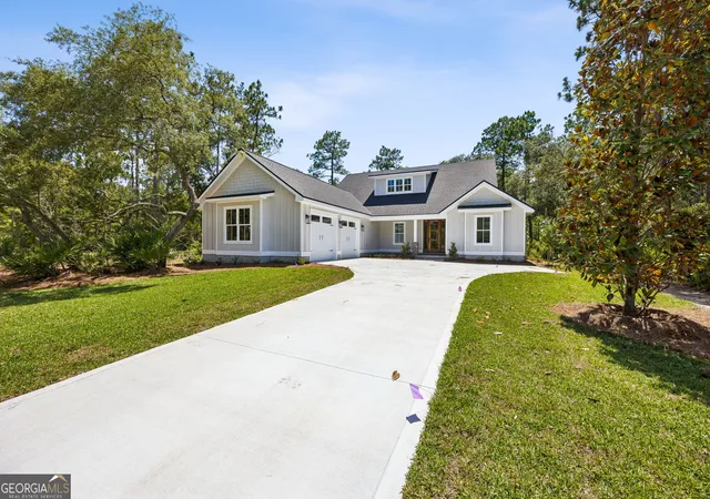 Homes for sale in Waverly, GA | 116 Gannett Trl, Waverly, GA 31565 | MLS# 10678742