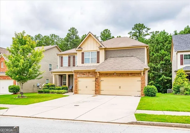 Photo 1 of Single family home for sale at 7306 Parkland Bnd, Fairburn, GA 30213 | MLS# 10793533 | Listing updated on 2026-09-11