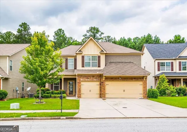 Photo 2 of Single family home for sale at 7306 Parkland Bnd, Fairburn, GA 30213 | MLS# 10793533 | Listing updated on 2026-09-11